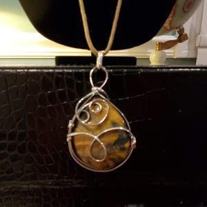 Stone and Wire Necklace